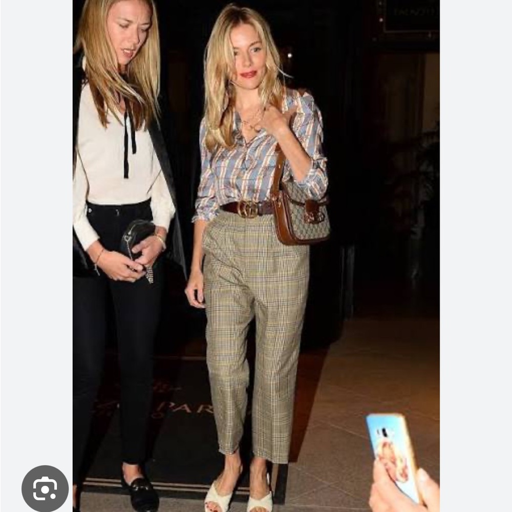 Authentic Gucci Heritage Giraffe Blouse Sz 38 ASO Sienna Miller